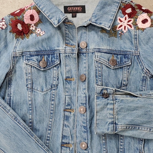 Shyanne Floral Button Down Jean Jacket 100% Cotton - Picture 2 of 7